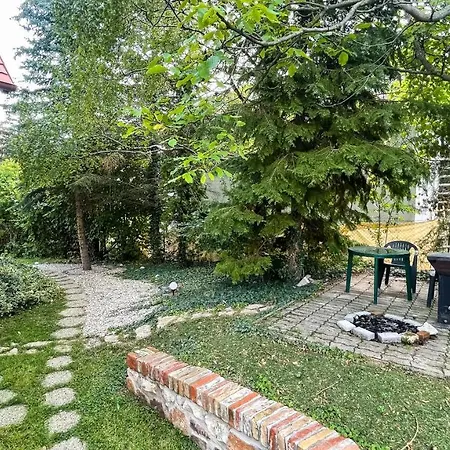 Апартаменты Nyirfa Vendeghaz