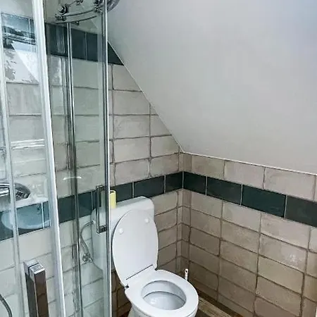 Nyirfa Vendeghaz Apartmán *