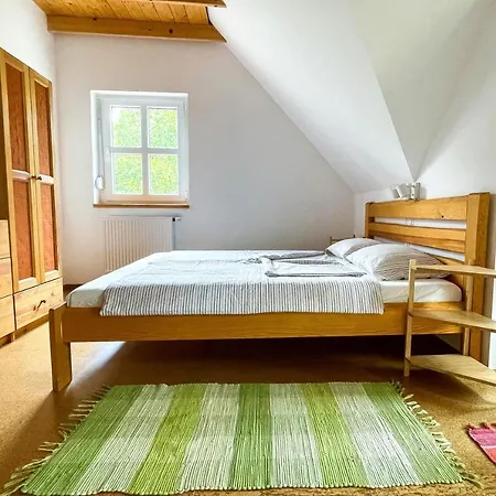 Nyirfa Vendeghaz Apartmán Csopak